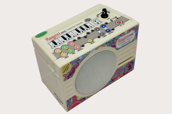 SIDE-electronic-musical-instruments-manufacturers-suppliers-exporters-mumbai-india-electronic-tabla-electronic-tanpura-electrnoic-shruti-box-electronic-lehera-supplier-india